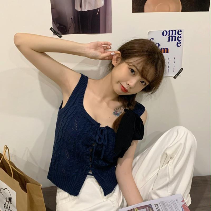 𝐑𝐈𝐂𝐇|針織雙面穿法式吊帶上衣設計感小眾外穿綁帶白色短款小背心 現貨+預購-細節圖2