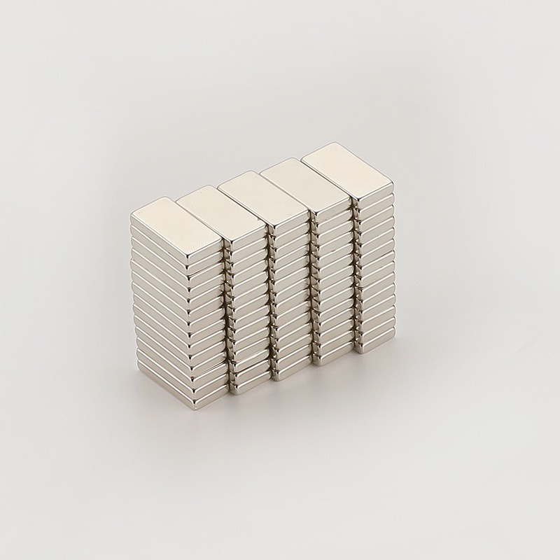 8.長方20*10*2mm 一個
