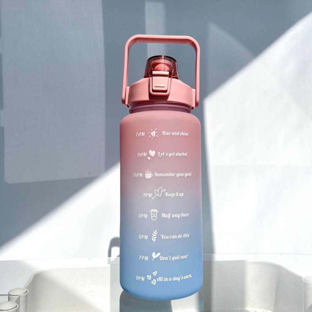 【貝比】 公司貨 漸變水壺 2000ML彈蓋水壺 防摔水壺 檢驗合格 運動水壺  磨砂水壺 雙色 吸管水壺 耐熱水壺-規格圖7