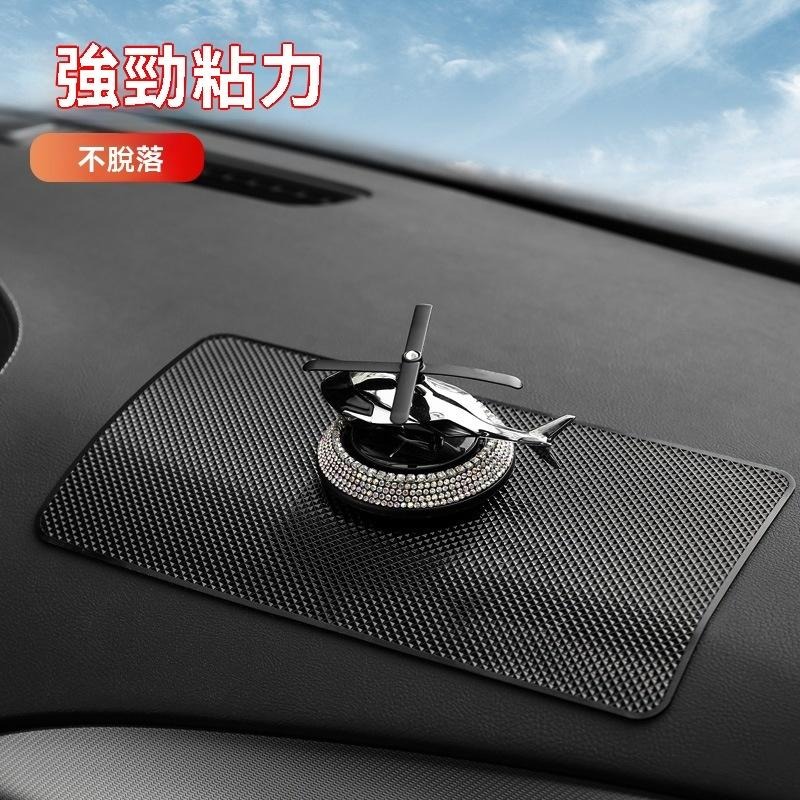 防滑墊 止滑墊 置物墊 車用汽車 擺飾 車用置物墊 車手機固定 防曬 耐高溫 防塵墊 防刮墊 保護墊 GD生活批發-細節圖4