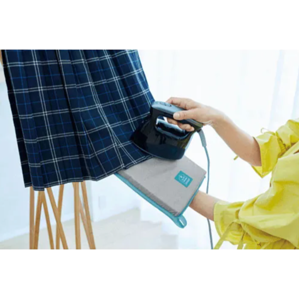 日本 PIERIA 迷你小熨斗 蒸氣熨斗 攜帶型 方便 輕巧 旅行用熨斗 旅行小幫手 超輕巧 隨身型 出國-細節圖6