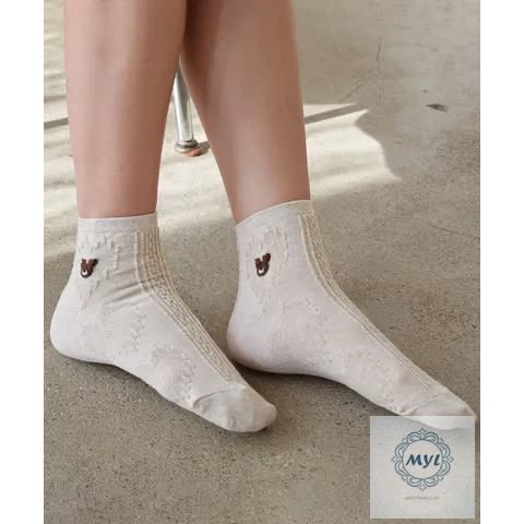 MYL 【韓國正品】純棉小熊刺繡襪 『現貨』 可愛小熊短襪設計款 長度約：23.5cm 刺繡工藝 奶白色｛情侶襪款｝-細節圖3