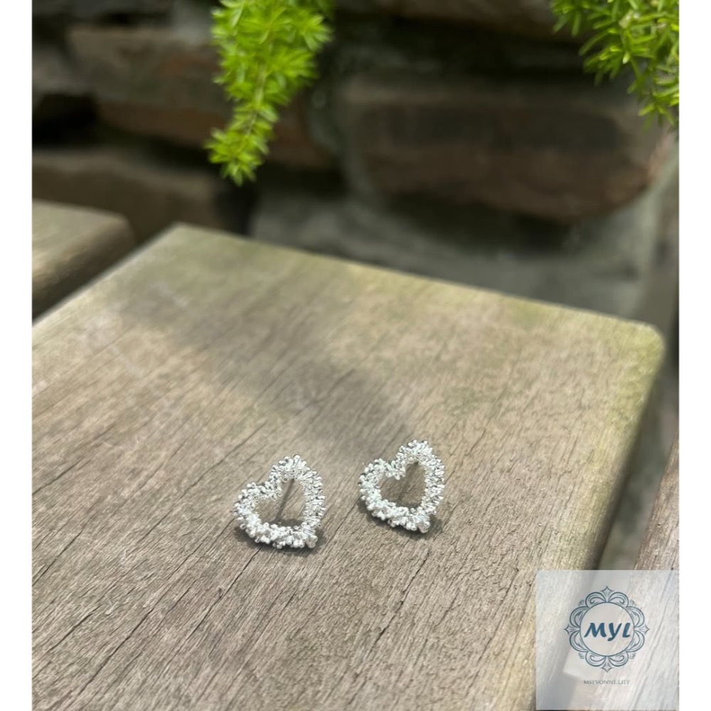 MYL  心鑽立體愛心耳環 Pearl Earring『現貨』925純銀耳針款 愛心直徑約:1.5cm 閃耀愛心設計款-規格圖9