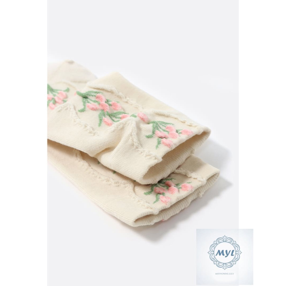 MYL 【韓國正品】純棉粉紅小花藤蔓刺繡（中筒襪）『現貨』 花在腳上開了設計款 長度約：36cm  尺寸：F（22–25-細節圖6