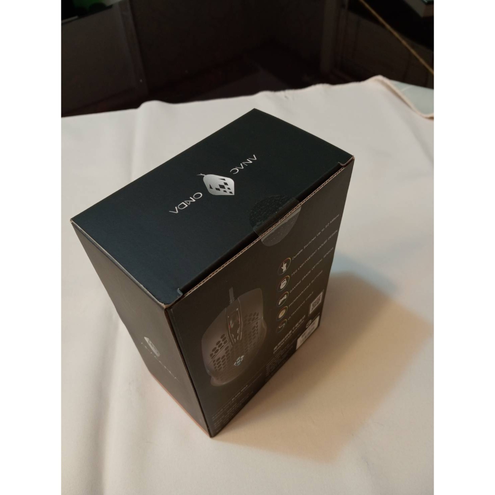 ANACOMDA巨蟒｜黑洞｜RGB 電競滑鼠｜⭐️輕量化｜⭐️傘繩線｜全新未拆-細節圖2