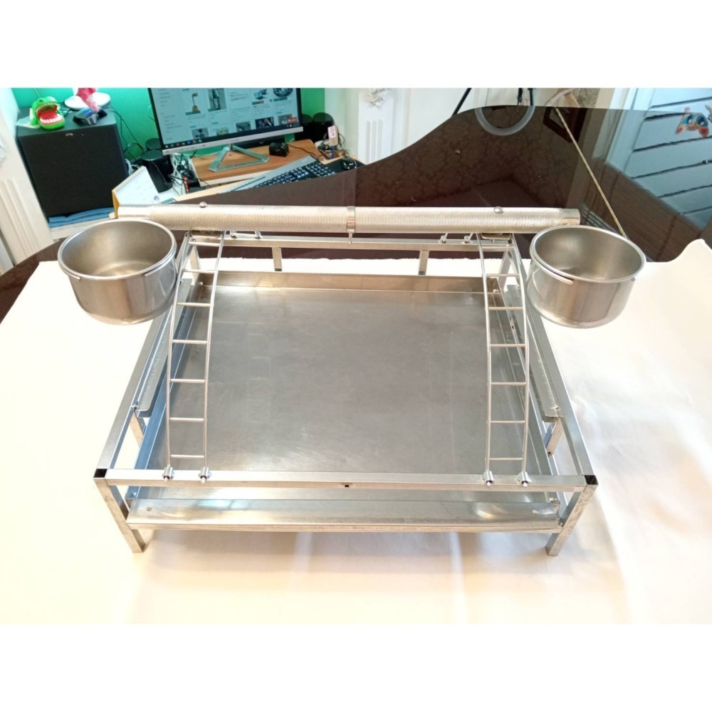 二手｜中大型鸚鵡遊戲站台｜灰鸚、折衷、亞馬遜標準尺寸｜⭐️全304白鐵｜附磨砂站棍+雙白鐵杯｜抽屜式底盤-細節圖6