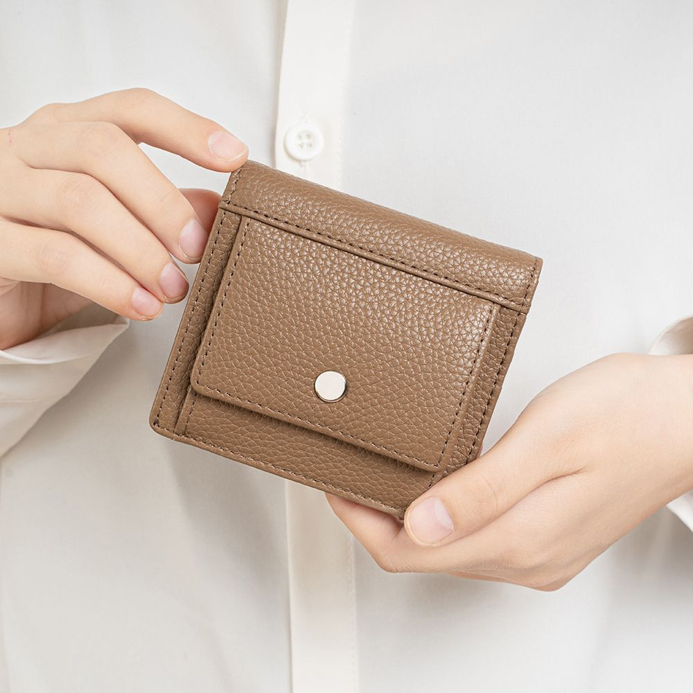 理塔。現貨真皮超薄多色時尚方型短夾小錢包-細節圖5