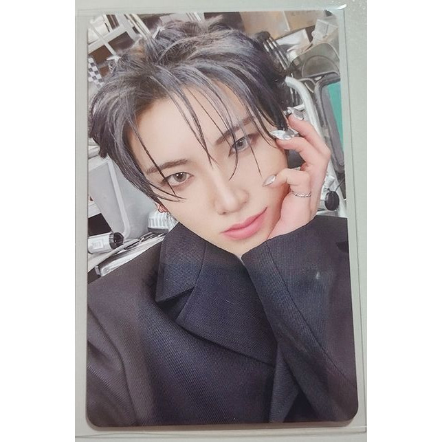 月狼 日本環球幸運卡 邊緣微摺痕