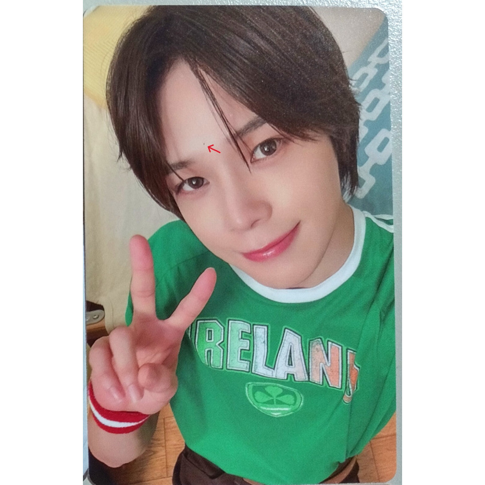 K一套 其中一張小卡額頭有小印點