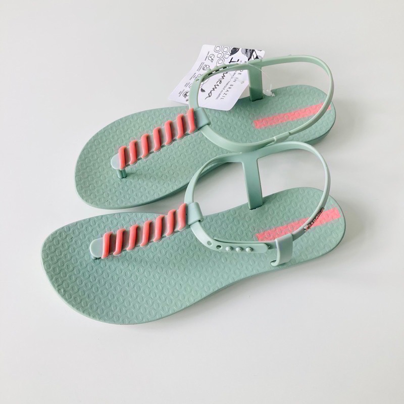 《現貨》IPANEMA CLASS JAZZ 女生 WOMEN 涼鞋（雙色棒棒糖 T字 夾腳涼鞋）-細節圖5