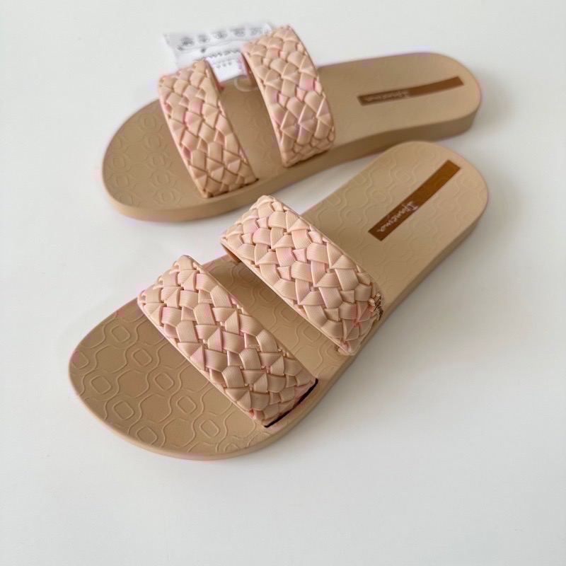 《現貨》 IPANEMA 女生RENDA SLIDE 藤編風 網狀編織 雙帶設計 / FEEL NOVA 交叉造型 拖鞋-細節圖4