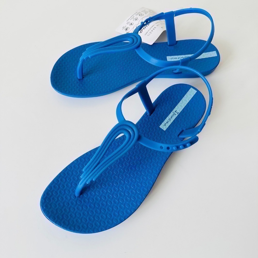 《現貨》IPENAMA CLASS POP IV 女生 WOMEN 涼鞋（水滴鏤空造型 T字 夾腳涼鞋）-細節圖4