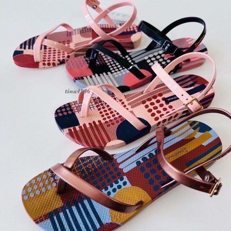 《現貨》IPANEMA FASHION X 女生 WOMEN 涼鞋（交叉 羅馬 X型 抽象 夾腳涼鞋）-細節圖4