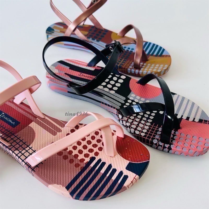 《現貨》IPANEMA FASHION X 女生 WOMEN 涼鞋（交叉 羅馬 X型 抽象 夾腳涼鞋）-細節圖3