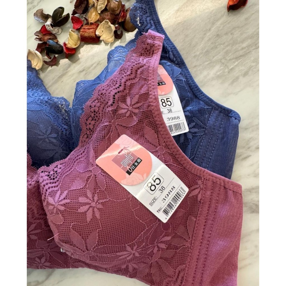 『利好』快速出貨 C罩杯 無鋼圈內衣➡️立體薄襯 深V全包式👍集中托高 舒適親膚 輕薄涼感❤️#3988-細節圖2