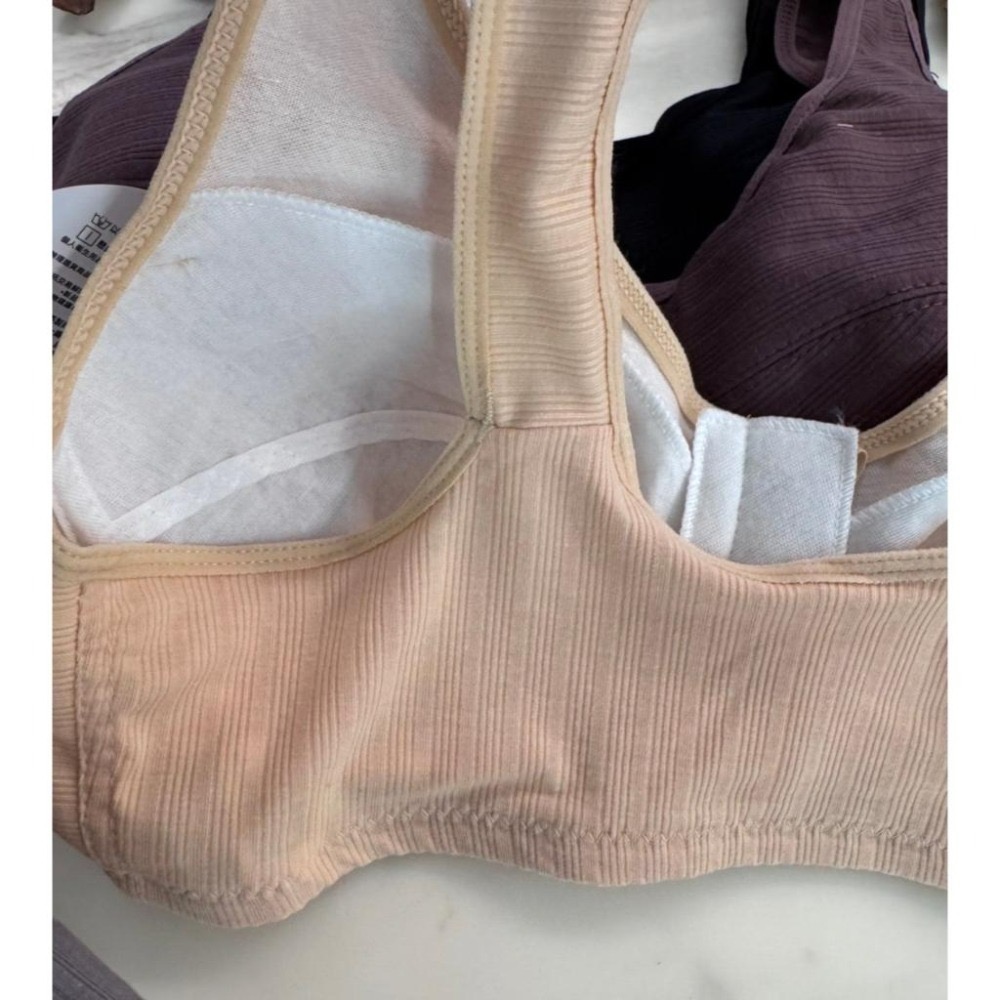 『利好』快速出貨 C.D罩杯 無鋼圈 前扣內衣 拉鏈款➡️無墊背心款 輕薄舒適 親膚好穿脫❤️#2149-細節圖5