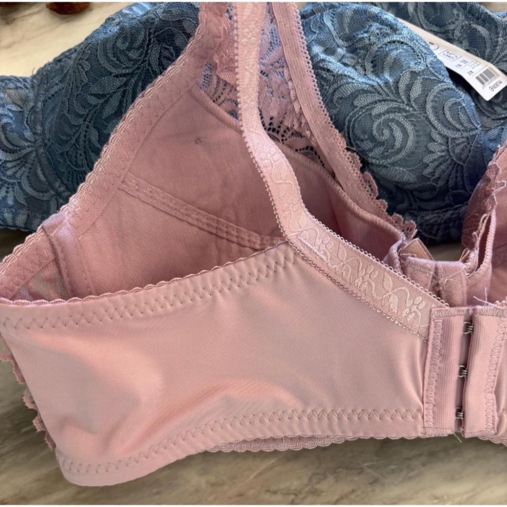 『利好』快速出貨 D罩杯 無墊款內衣➡️全包式 親膚舒適 輕薄透氣 穩定不跑👍3排扣❤️#2127-細節圖3