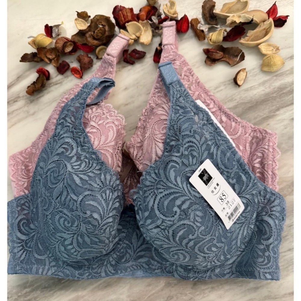 『利好』快速出貨 D罩杯 無墊款內衣➡️全包式 親膚舒適 輕薄透氣 穩定不跑👍3排扣❤️#2127-細節圖7