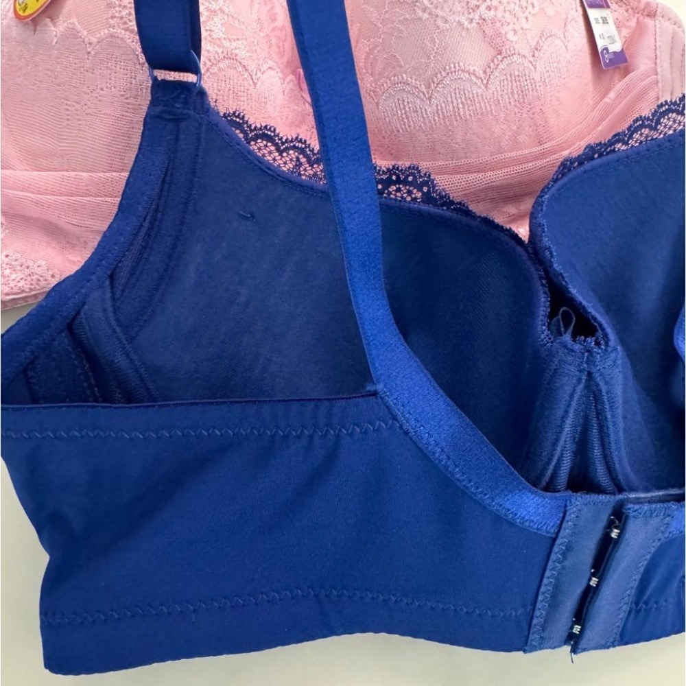 『利好』快速出貨 C罩杯➡️立體薄襯 集中包覆 托高不壓胸👍塑造豐滿胸型 寬版三排扣❤️#27326-細節圖2