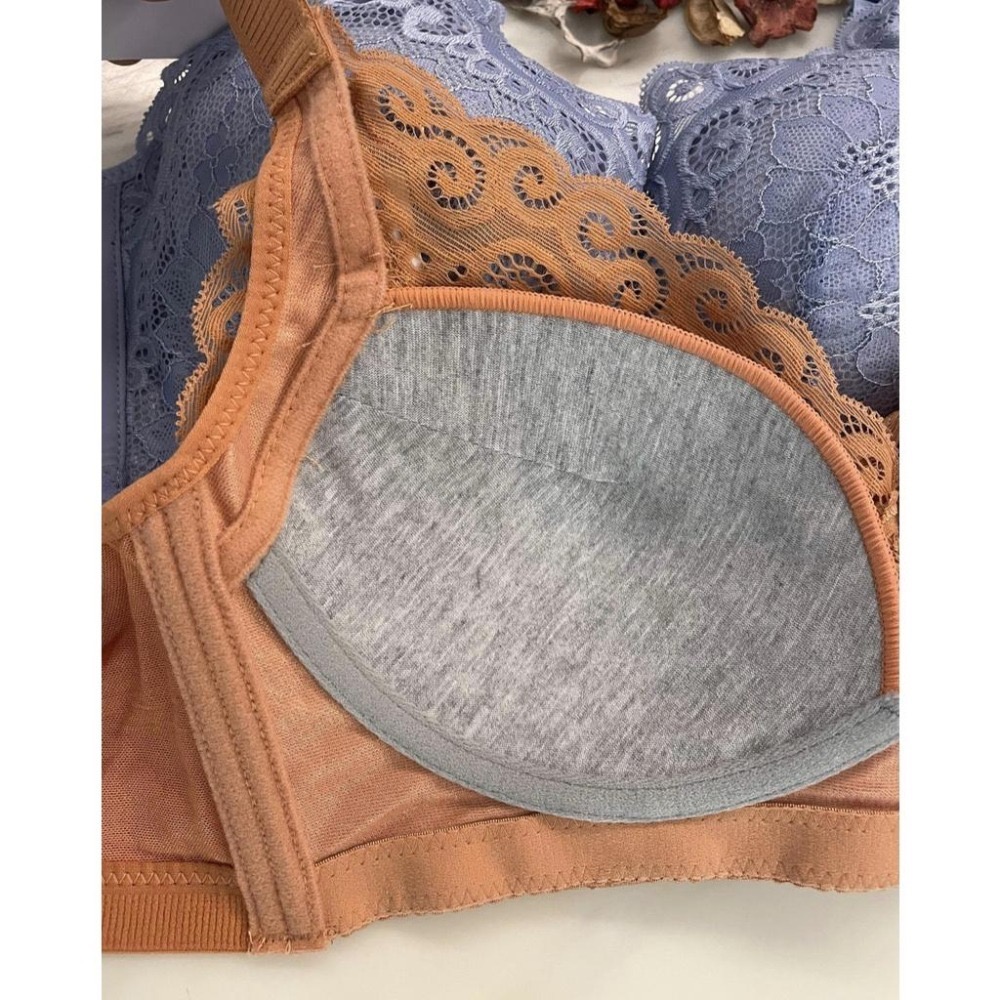 『利好』快速出貨 C罩杯 無鋼圈👍柔軟蕾絲 親膚舒適 舒適透氣‼️寬肩帶減壓設計👍#1699-細節圖5
