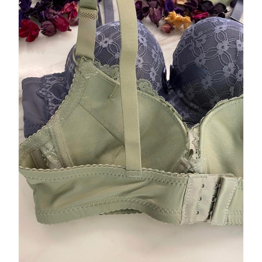 『利好』快速出貨  A-小B罩杯 軟鋼圈✅下厚上薄2公分✅簡約蕾絲點綴👍#6292-細節圖4