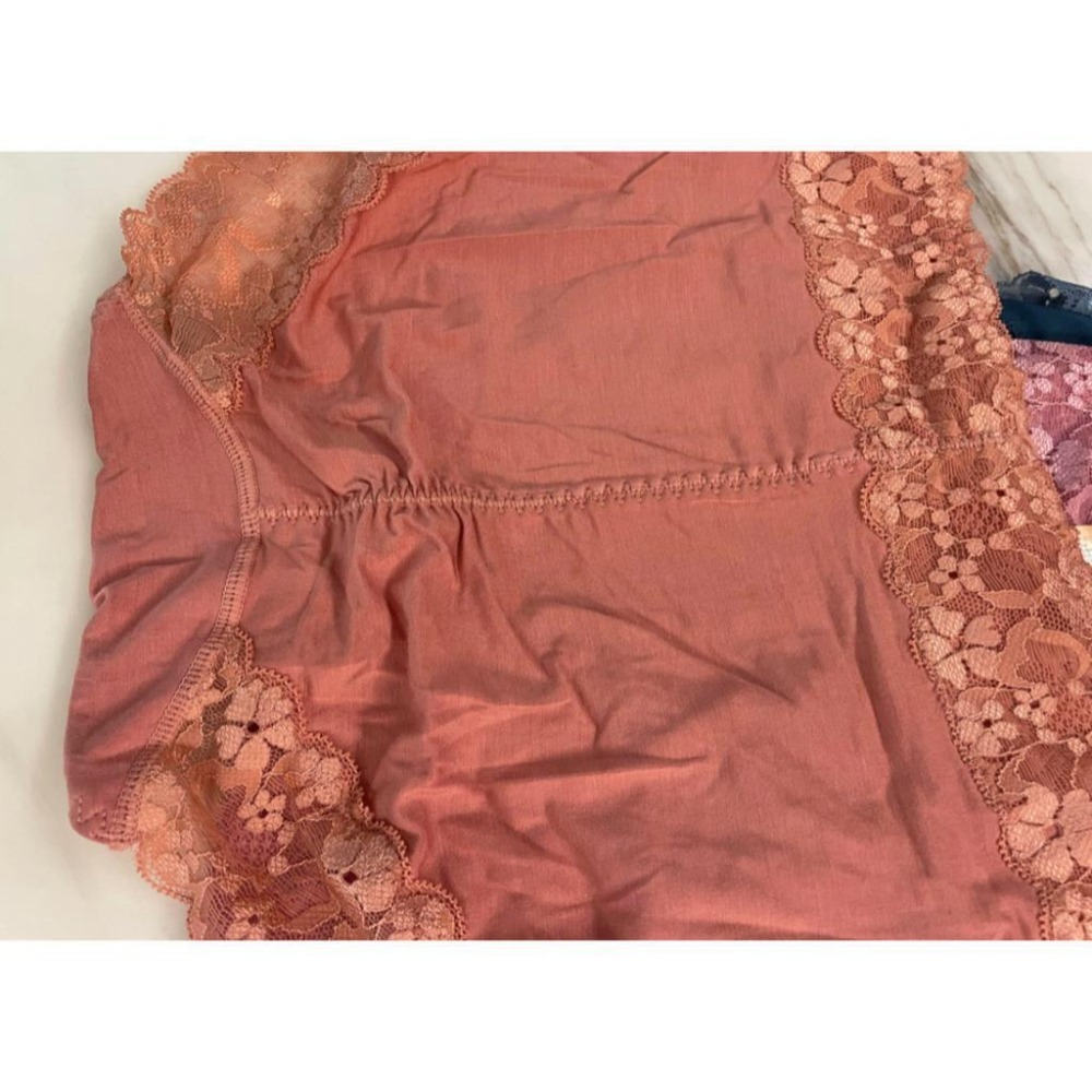 『利好』中高腰 蠶絲內褲 莫代爾棉吸汗透氣柔軟👍100%蠶絲底👍 美腹蕾絲 修飾腰身 蕾絲褲腳 彈力不勒#5571-細節圖3