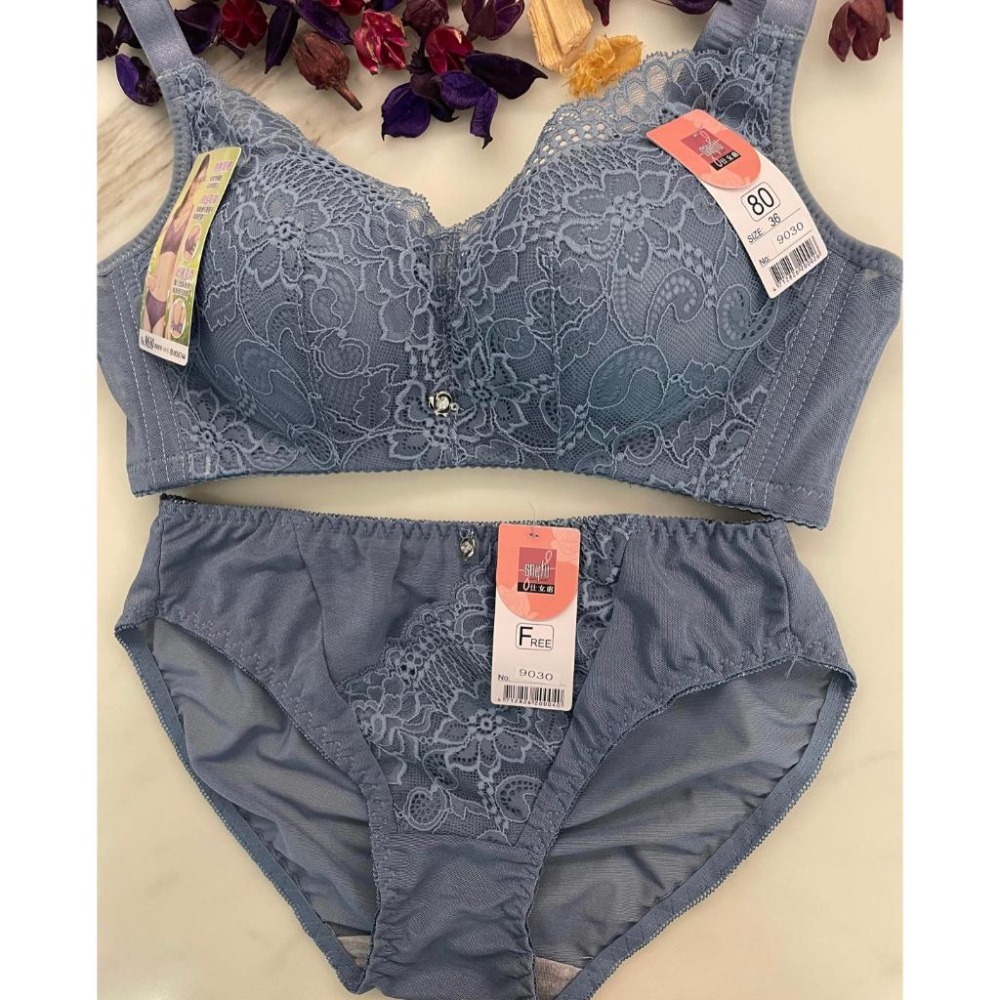 『利好』快速出貨 B罩杯 無鋼圈➡️下墊1.5cm 貼身零壓迫👍舒適美背 彈力透氣背片 修飾曲線❤️#9030-細節圖4