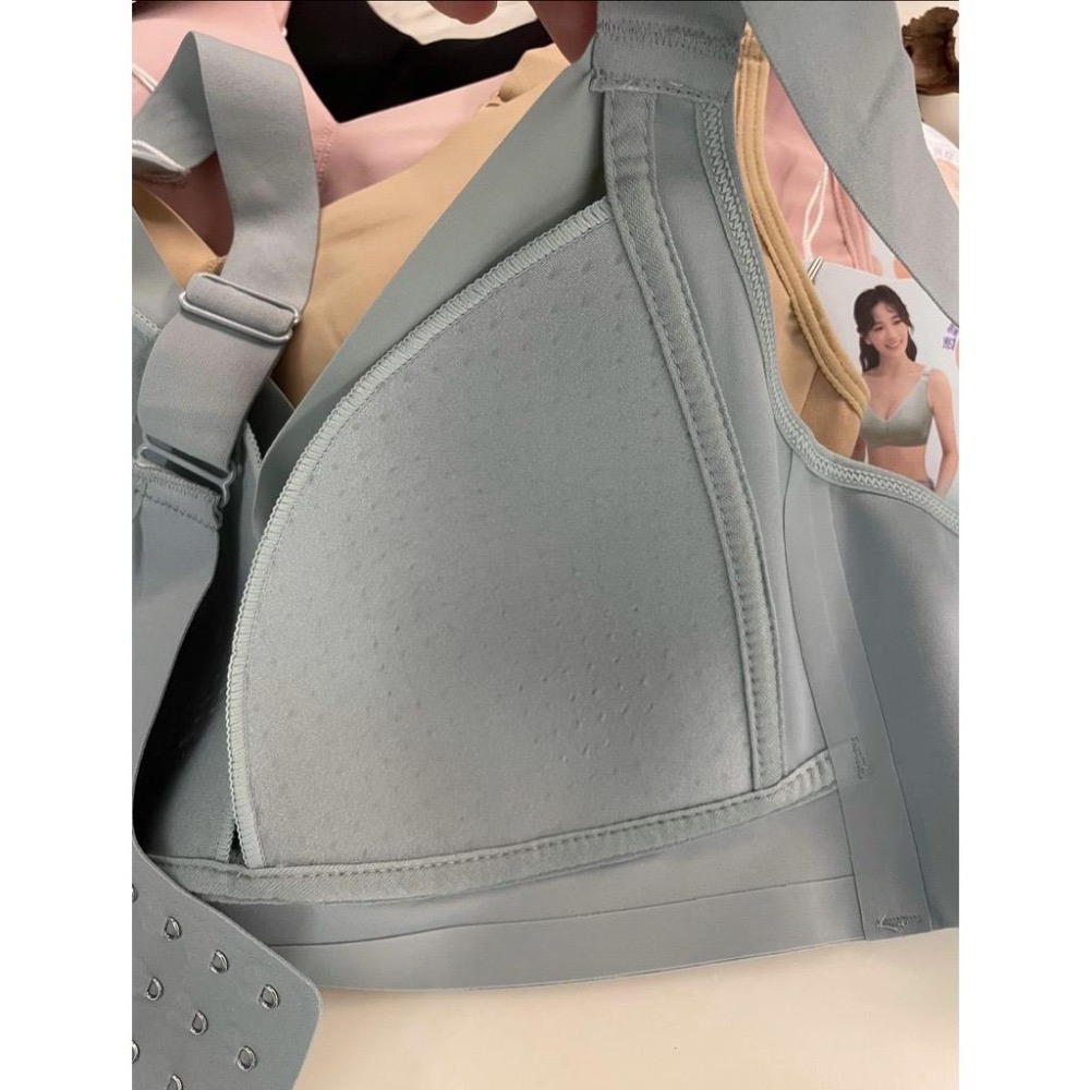 『利好』快速 無鋼圈 運動內衣 無痕背心 無痕內衣👉3D立體版型 不易變形‼️透氣洞洞杯 親膚舒適無負擔😍#9193-細節圖4