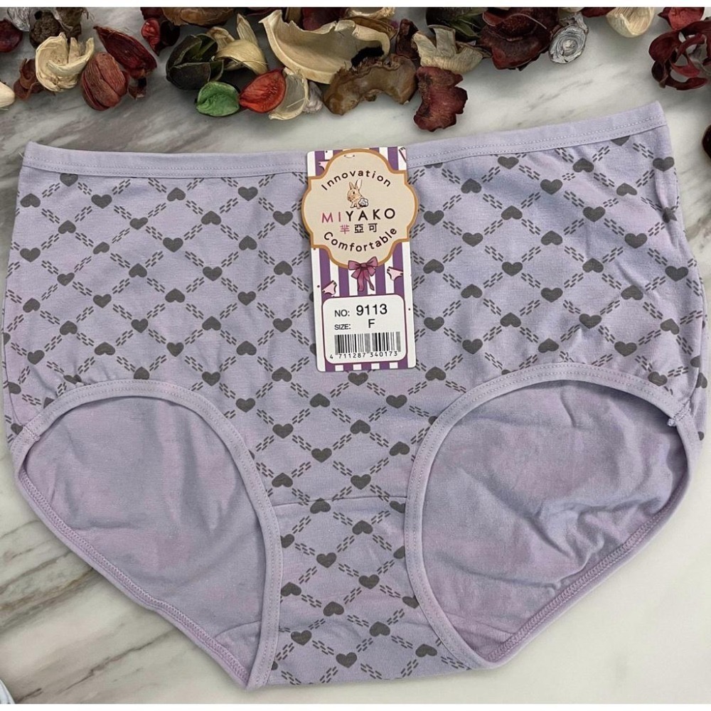 『利好』快速出貨中腰棉質內褲👉滿版愛心圖式 經典格紋少女款 學生款👍建議L尺碼❤️台灣賣家 快速出貨#9113-細節圖2
