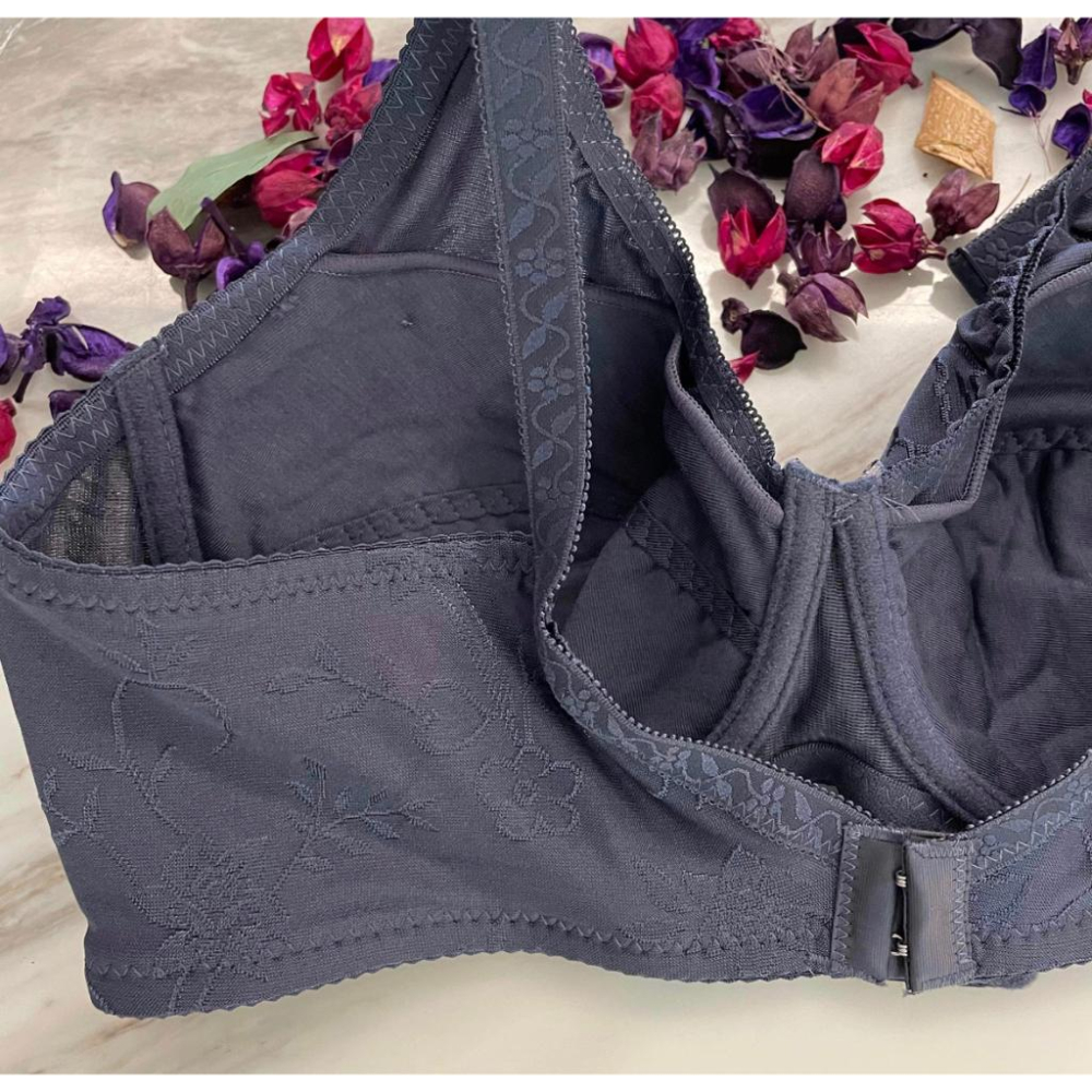 『利好』快速出貨 D 罩杯 平價大尺碼無痕內衣 👙 完美包覆 34D-42D 2排扣# 7136-細節圖3