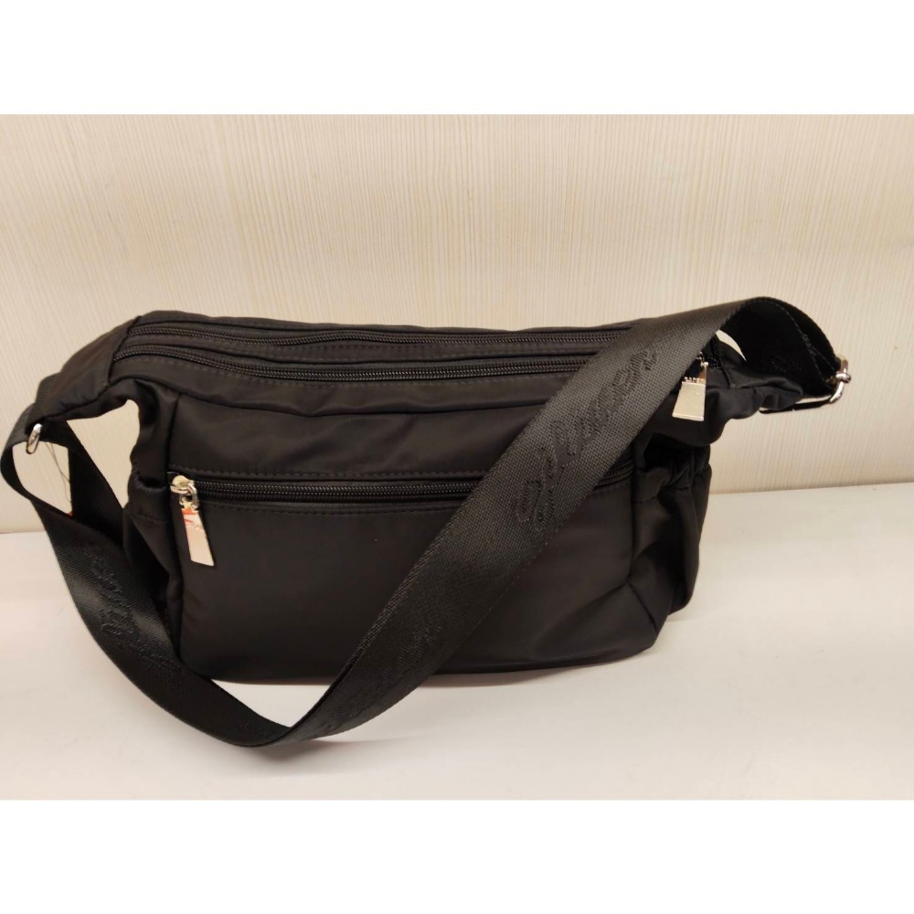 斜背包 尼龍 防水包 輕量好背 可調長度-細節圖3