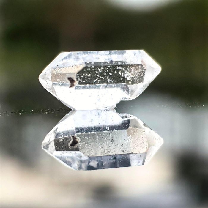 ╭＊一圖一物＊╮ 天然閃靈鑽原礦 長25.9mm 水晶 礦石 晶礦-細節圖4