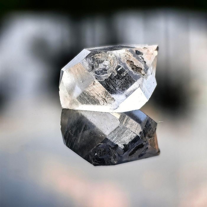 ╭＊一圖一物＊╮ 天然閃靈鑽原礦 長23.5mm 水晶 礦石 晶礦-細節圖4
