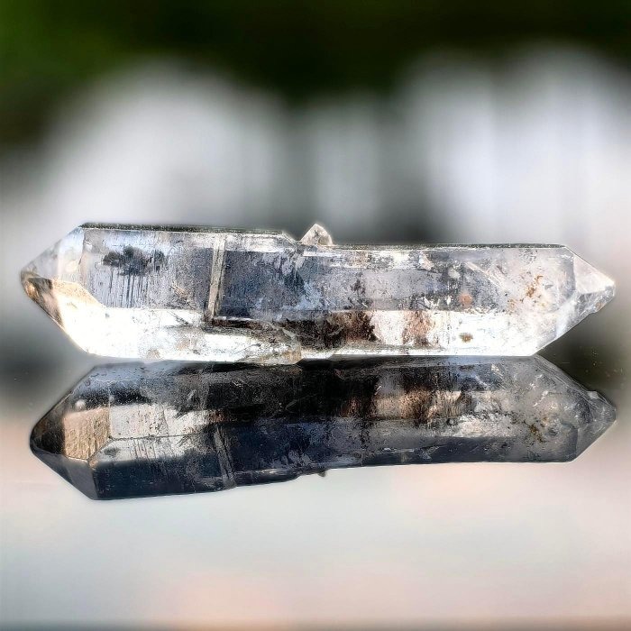 ╭＊一圖一物＊╮ 天然閃靈鑽原礦 長33.2mm 水晶 礦石 晶礦-細節圖3