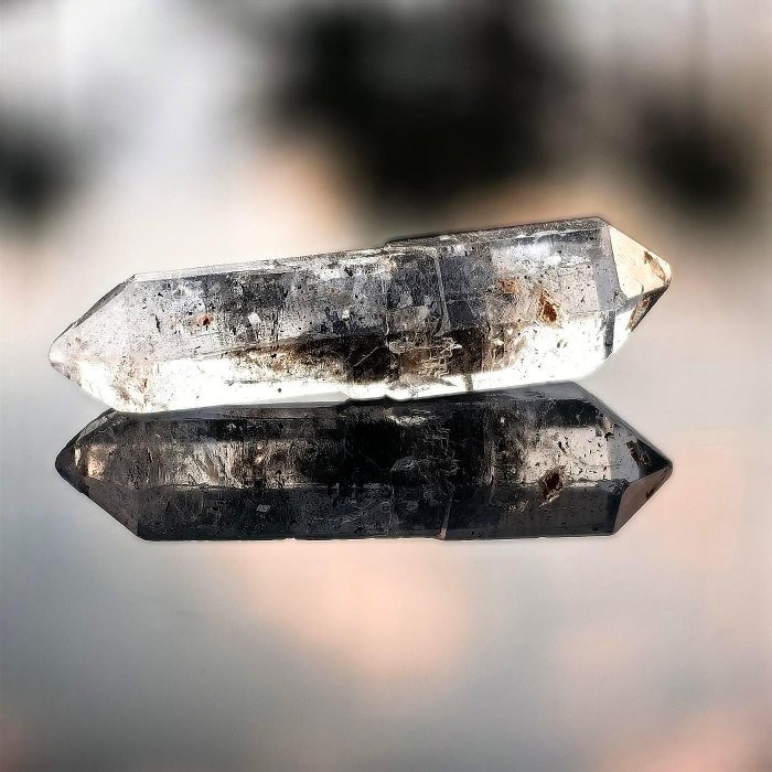╭＊一圖一物＊╮ 天然閃靈鑽原礦 長33.2mm 水晶 礦石 晶礦-細節圖5