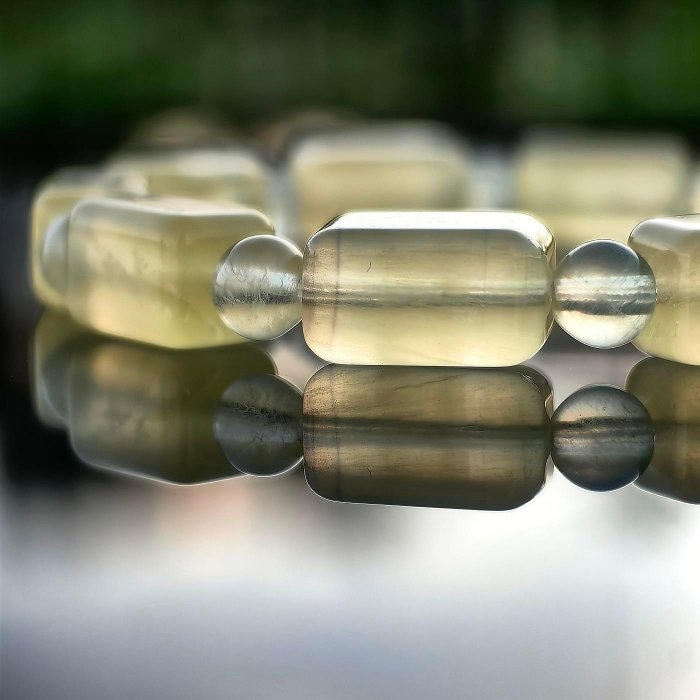 ╭＊一圖一物＊╮天然瑩石長方切手鍊 8 x 13.8mm 手圍16.5 手串 水晶 復古復刻-細節圖2
