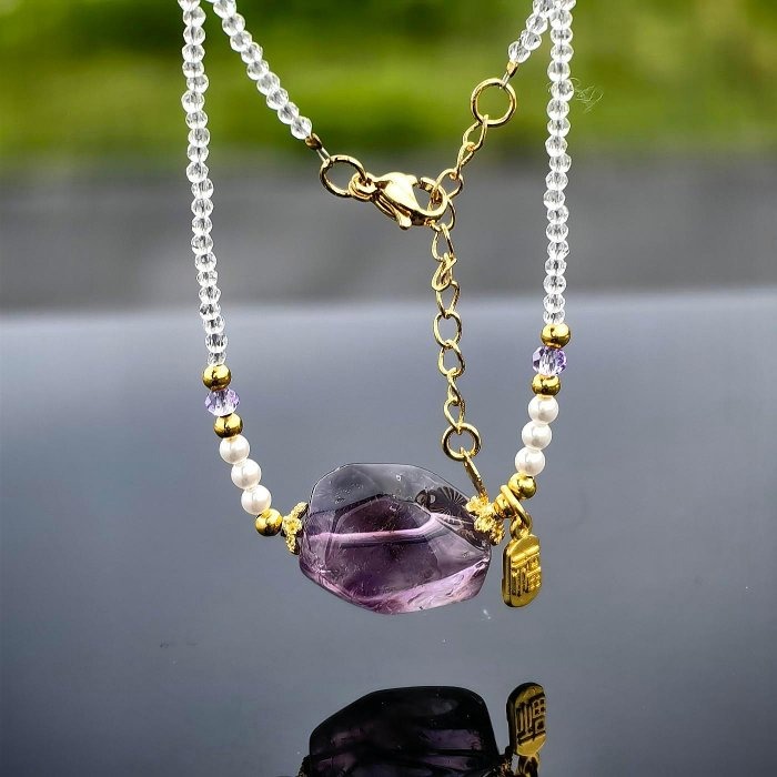 ╭＊一圖一物＊╮純天然紫幽靈19.3 x 16.3mm 搭白水晶項鍊 鎖骨鍊 氣質 高雅 典雅-細節圖2