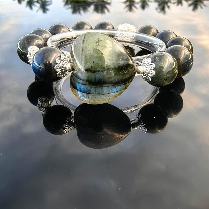 ╭＊月光海＊╮天然原礦黑底藍光拉長石手鍊 12.6mm 手圍16 水晶 手串 晶礦-細節圖4