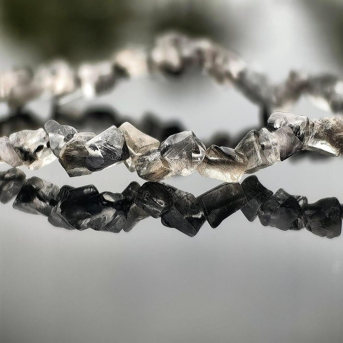 ╭＊黑銀鈦＊╮天然黑銀鈦隨形手串5mm 手圍16 水晶 晶礦-細節圖4