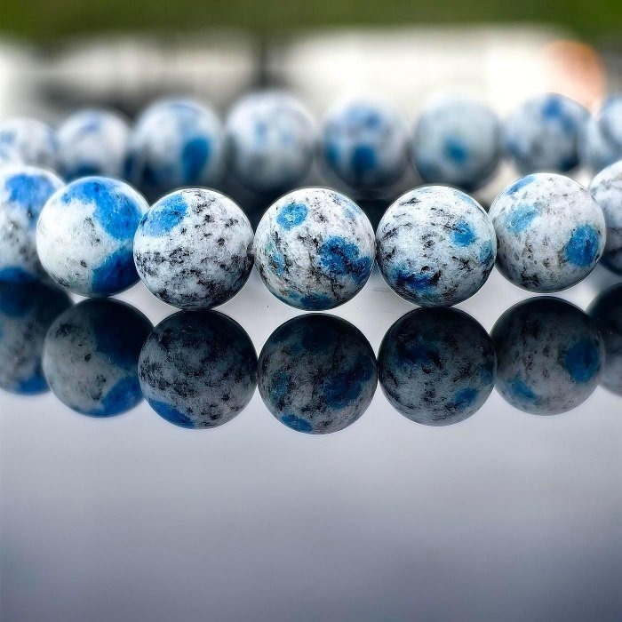 ╭＊一圖一物＊╮天然K2 Blue 寶石手串9.7mm 手圍16.5 水晶 礦石 能量礦-細節圖4
