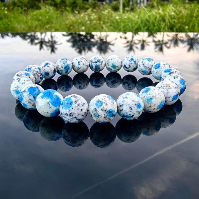 ╭＊一圖一物＊╮天然K2 Blue 寶石手串9.7mm 手圍16.5 水晶 礦石 能量礦-細節圖7