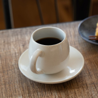 【P.R. CAFE】茶杯盤組/杯碟組 美濃燒 茶杯 馬克杯 日式餐具 295ml 米白色 瓷器 永續餐具 日本製造