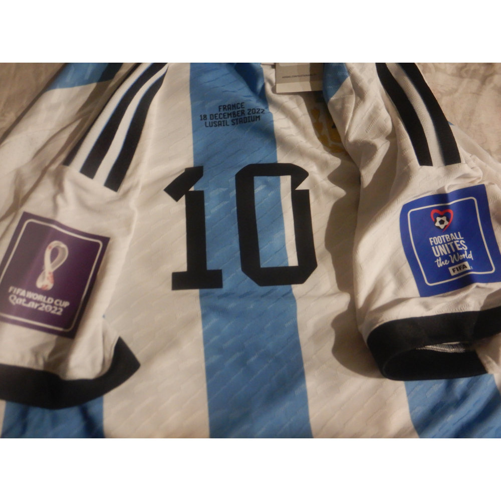 絕對經典 2022世界盃 阿根廷冠軍主場球員版含世界盃臂章隊賽日期 MESSI 梅西 黃金尺寸亞版XL-細節圖6