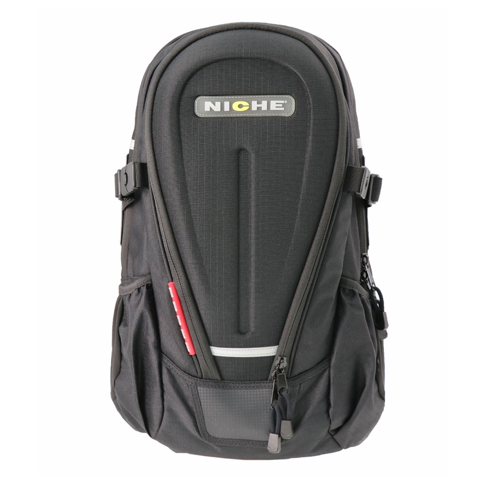 可放置15.6＂筆電