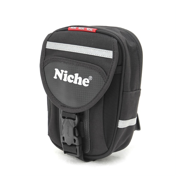 尺寸: 長 20 x 寬 14 x 厚 6 公分