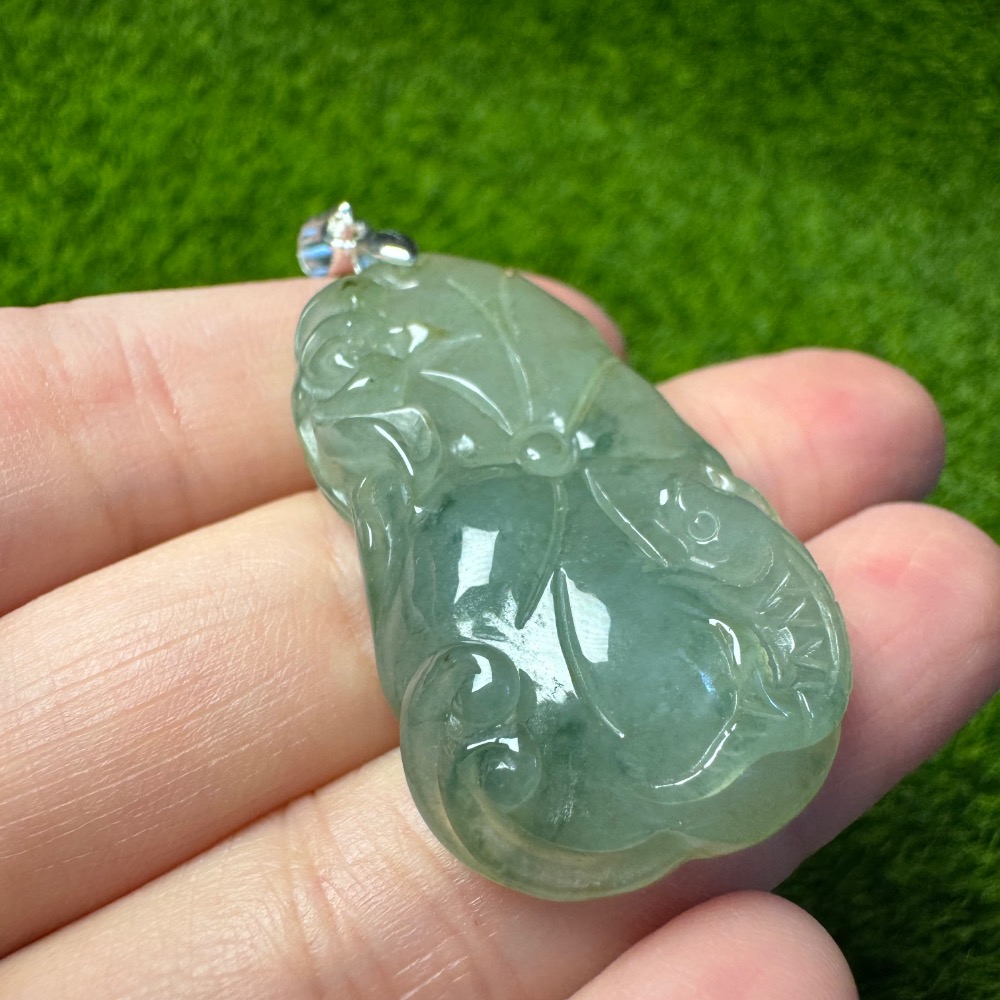 [買太多出清] 天然緬甸 A 貨翡翠  冰飄藍花 荷葉魚 荷苞有餘-細節圖2