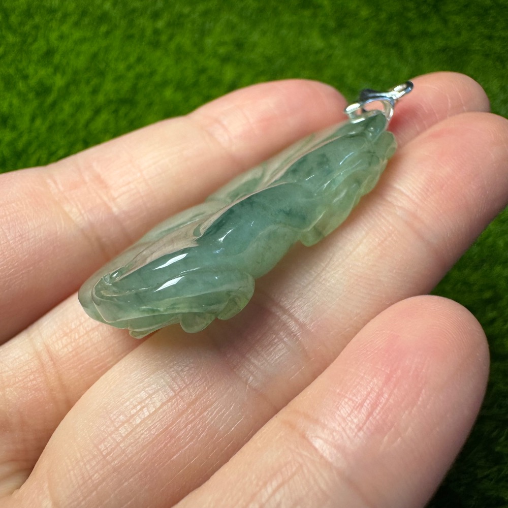 [買太多出清] 天然緬甸 A 貨翡翠  冰飄藍花 荷葉魚 荷苞有餘-細節圖4