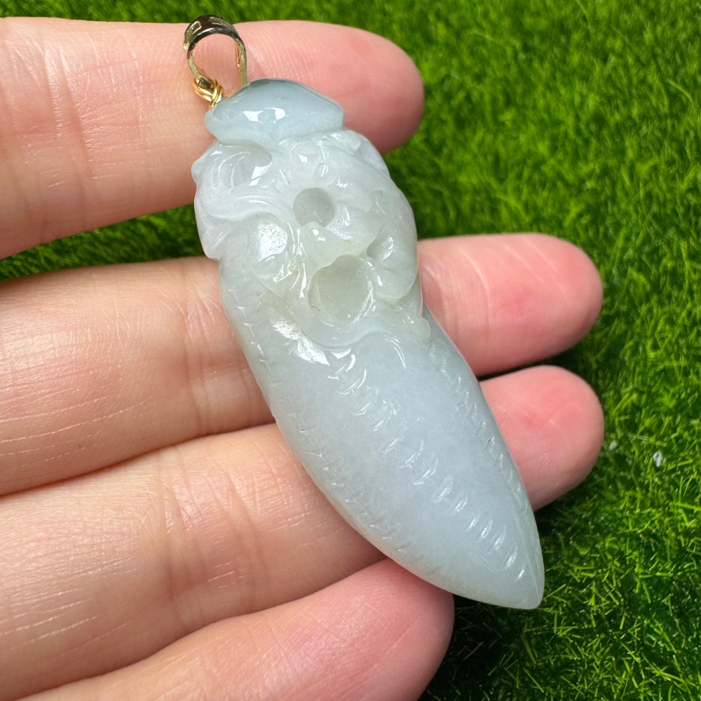 [ 特價出清] 天然緬甸 A 貨翡翠  福瓜 特色件 如意 圓潤飽滿 立體雕功-細節圖7