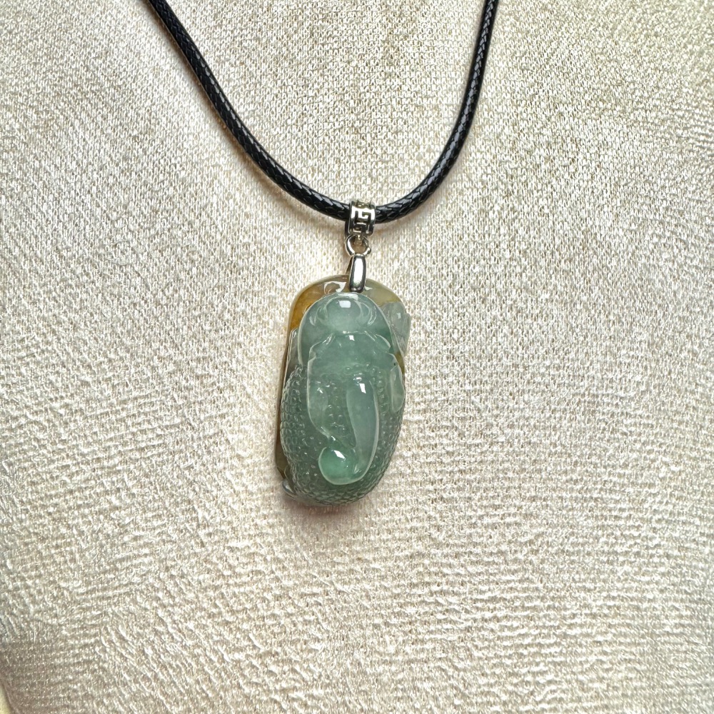 [ 收藏精品] 天然緬甸 A 貨翡翠 藍水帶冰黃翡 三腳金蟾 招財墜 含 s925 銀扣-細節圖3