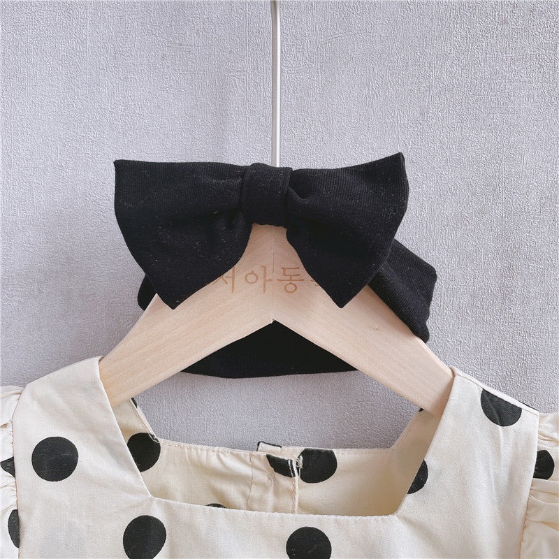 現貨 公主袖點點連身包屁洋裝（贈髮帶）-細節圖2